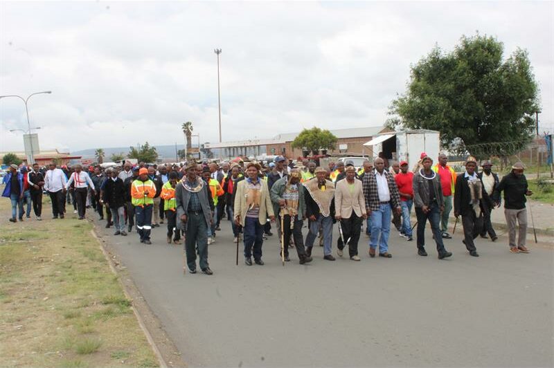 many people marching