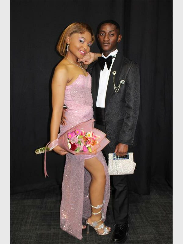 couple: girl in lilac dress