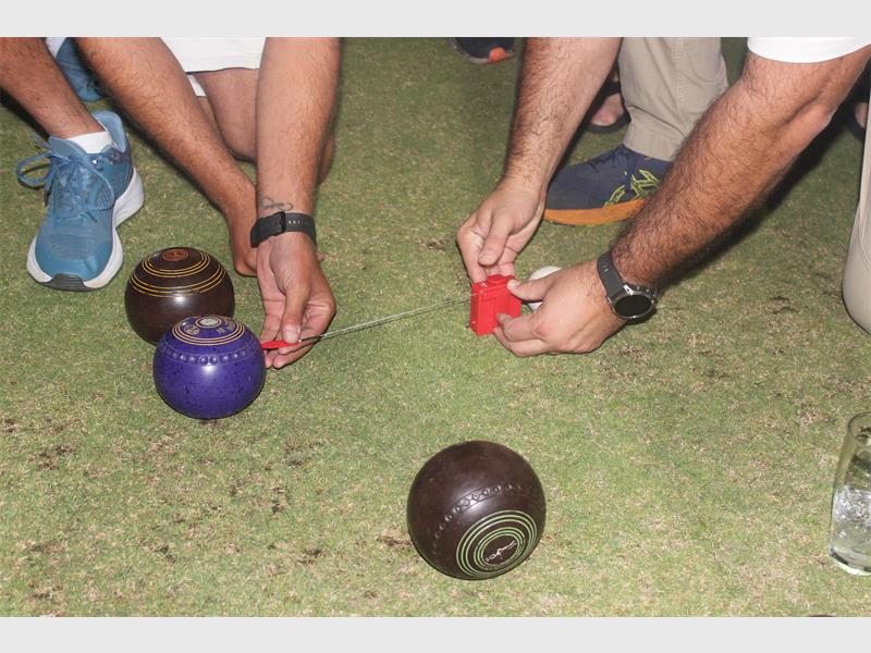 measurements taken between bowls