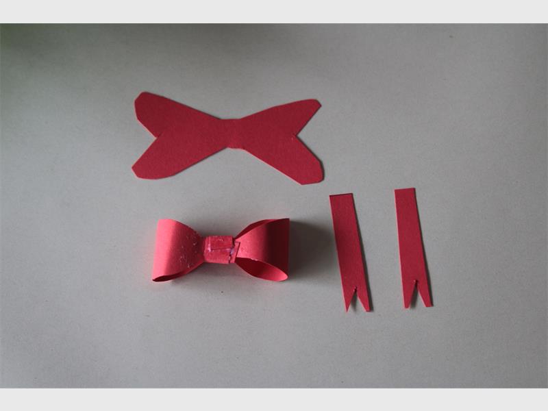 How to fold a bow