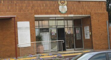 the entrance to evander court