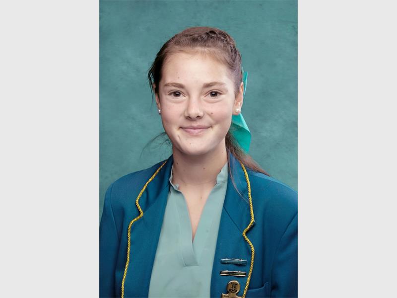 girl in high school secunda uniform