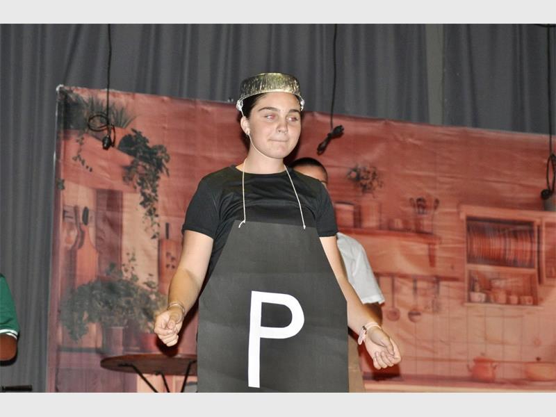 girl dressed as a pepper shaker