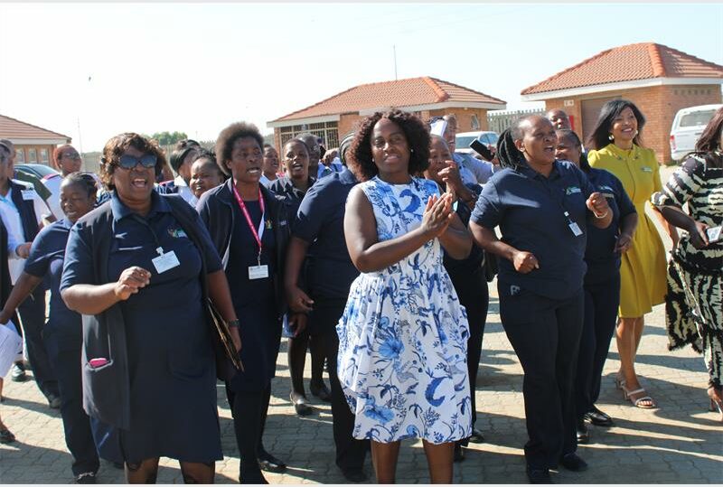 staff dancing