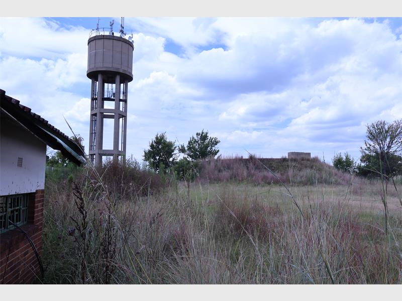 a water reservoir