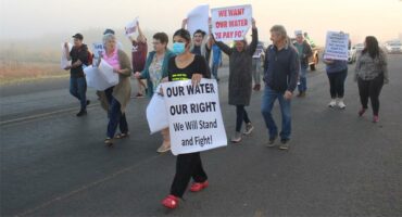 people march for water