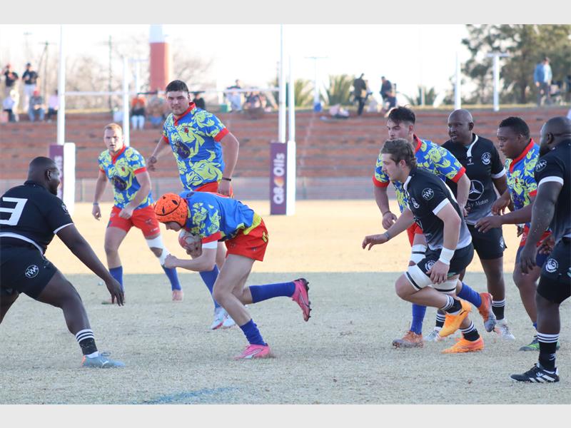 Men playing club rugby