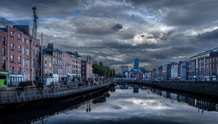 a city landscape picture