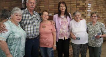 a group of 6 people